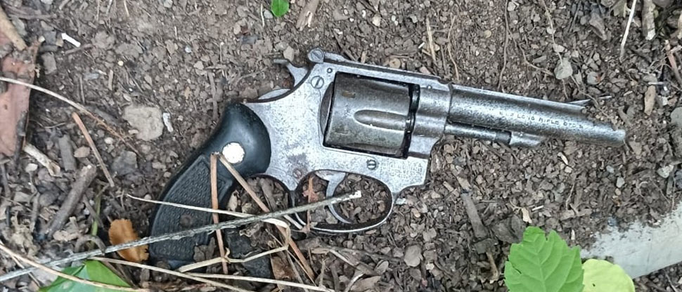 Militares localizan arma abandonada mientras patrullaban en Cabañas