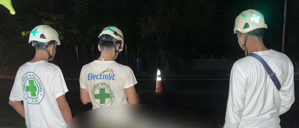 Peatón fallece tras ser atropellado entre los túneles 1 y 2 en la carretera Litoral
