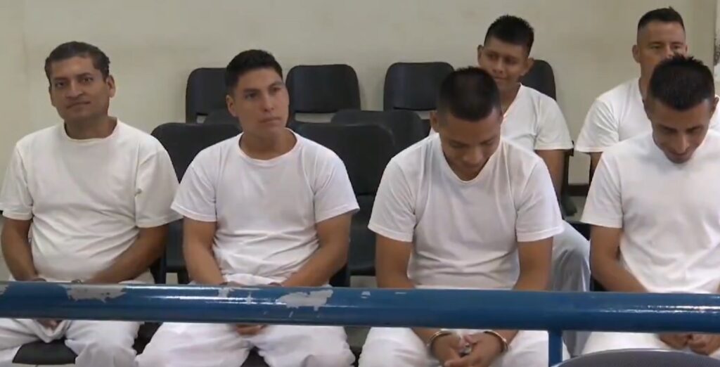 FGR pide pena máxima para mexicanos que intentaron pasar por el país cargamento de droga