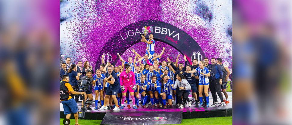 Salvadoreña Juana Plata es campeona de la Liga MX Femenina 