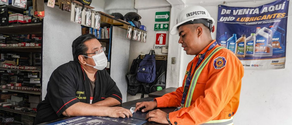 Cuerpo de Bomberos realiza inspecciones masivas en venta de repuestos, supermercados, farmacias y restaurantes