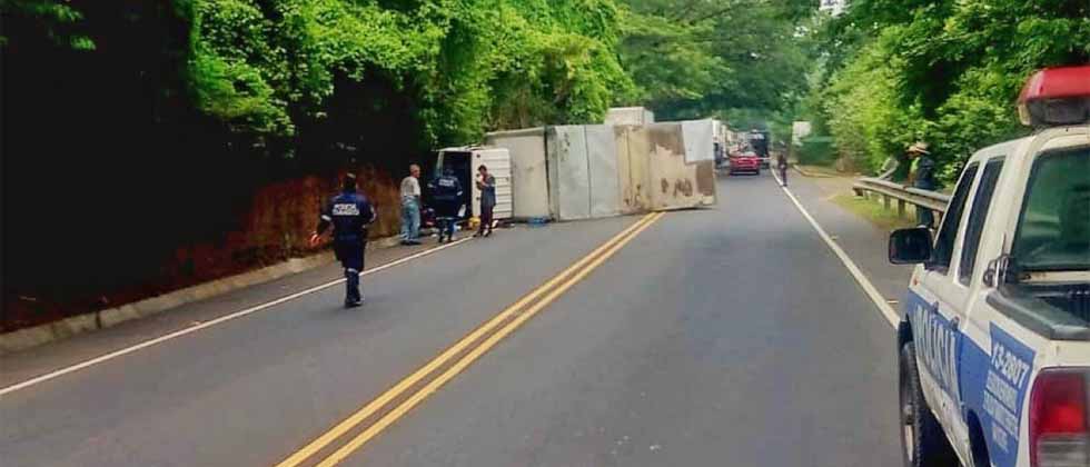 Una persona fallecida y otra lesionada tras accidente en San Vicente