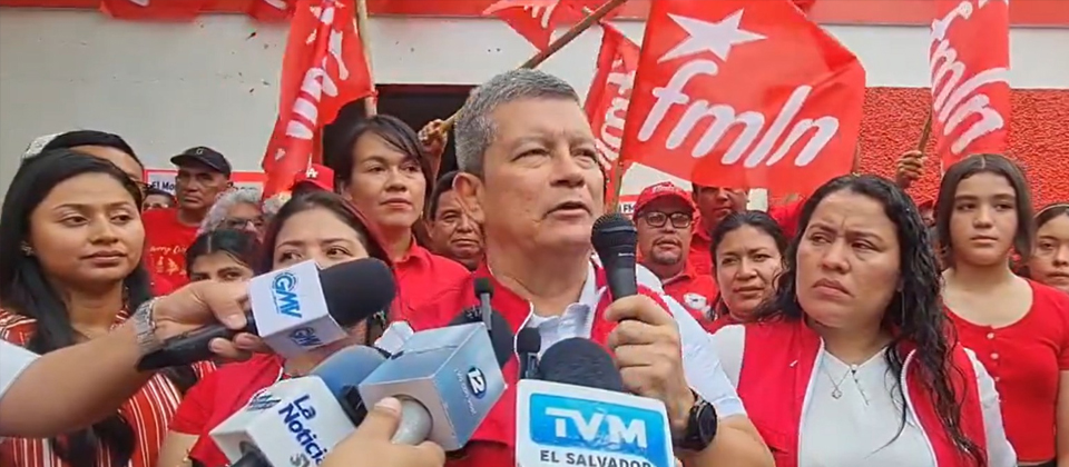 Chino Flores pide a jóvenes que sean los nuevos líderes revolucionarios como Sandino y Farabundo Martí