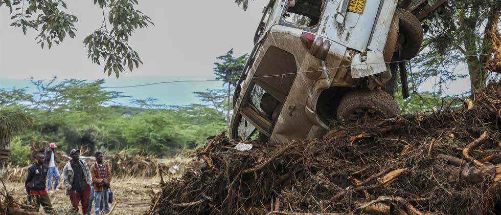 37 niños y 151 adultos fallecidos por graves inundaciones en Kenia