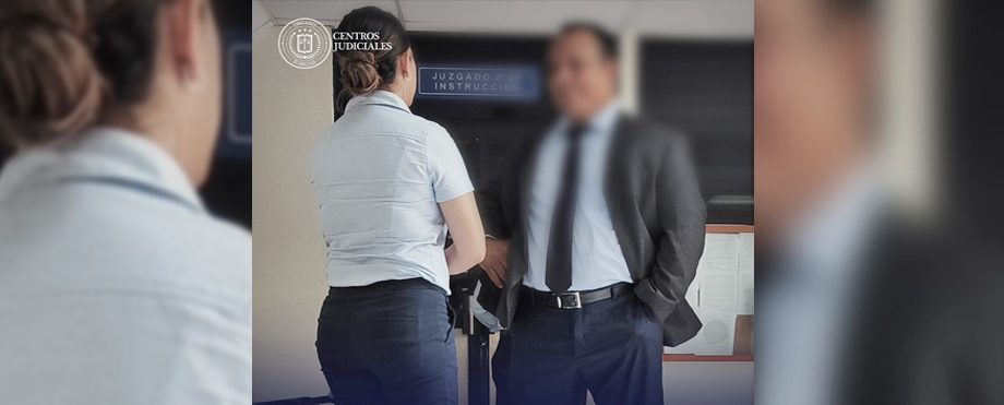 Exempleada municipal es procesada por apropiarse de más de $7 mil de forma ilegal
