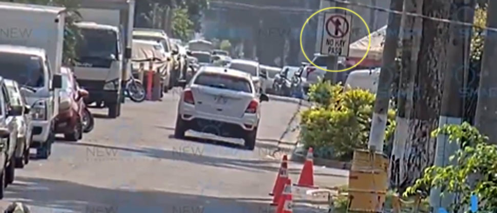Captan a conductor que pudo ocasionar un accidente por no respetar señal de tránsito