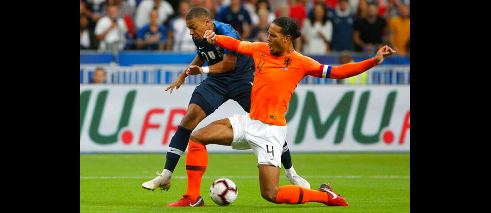 Choque de trenes en la Euro: Países Bajos vs Francia juegan mañana