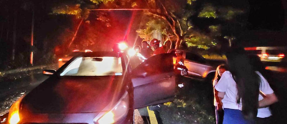 Reportan accidente con varios vehículos involucrados en Cuscatlán