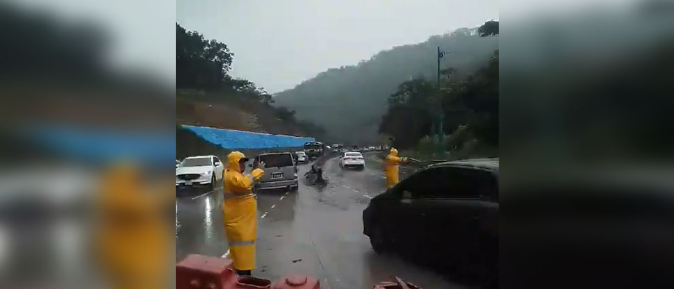 Habilitan carril reversible para la circulación en la carretera a Los Chorros