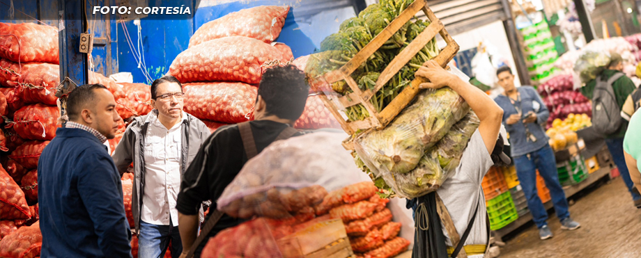 Verifican que precios de frutas y verduras se mantengan durante la emergencia por lluvias
