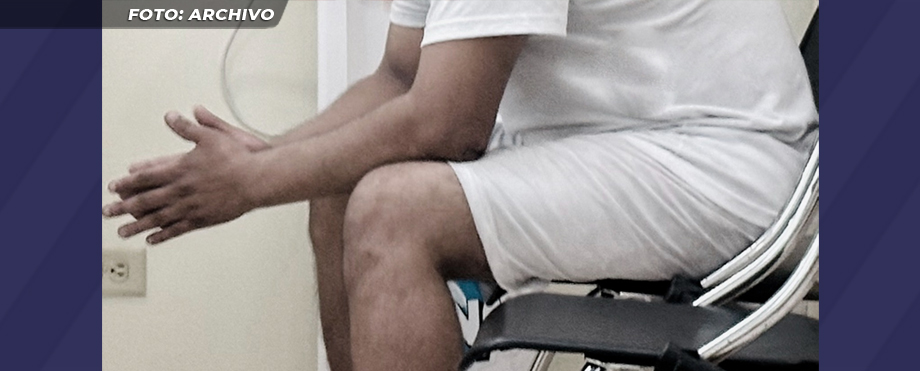 Condenan a sujeto que se despojó de sus ropas y mostró sus partes a una mujer en Santa Ana