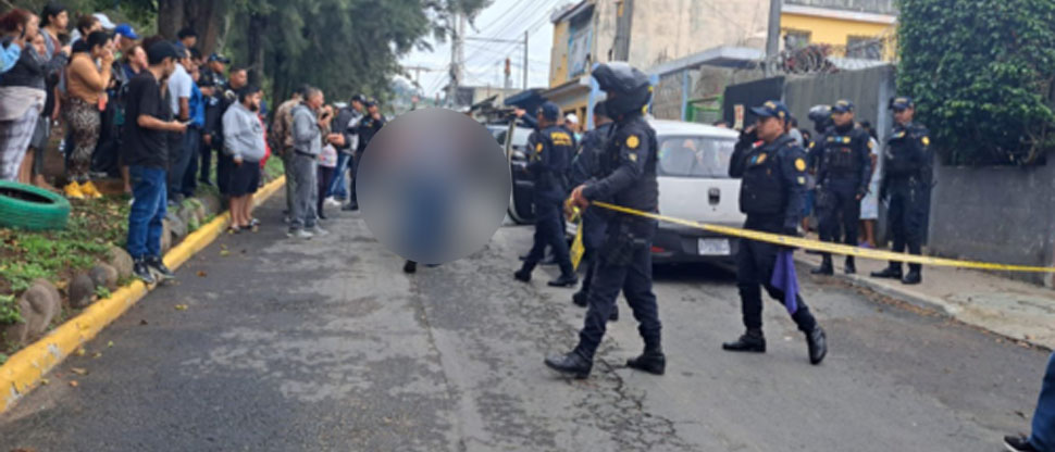Taxista le quita la vida a su novia dentro de su carro tras pelea por celos en Guatemala