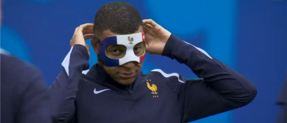 Mbappé no podrá jugar con su máscara tricolor