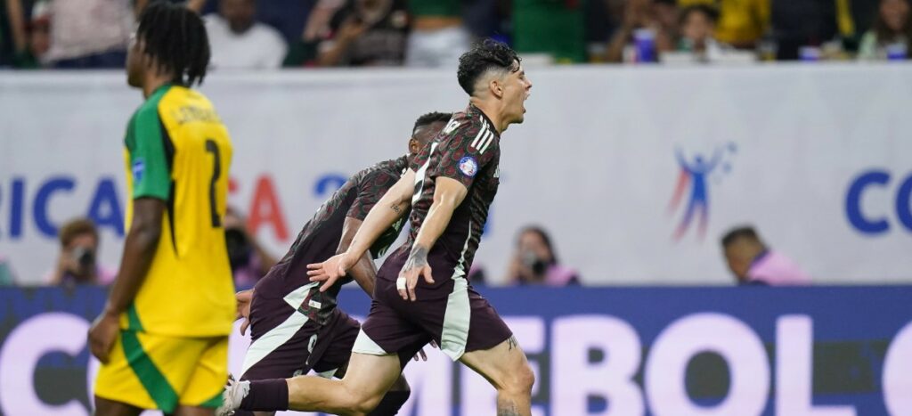 México sufre para ganar a Jamaica en su debut en la Copa América 