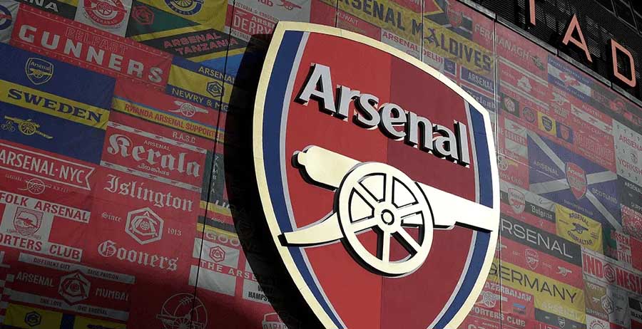  Arsenal anuncia la marcha de 19 jugadores
