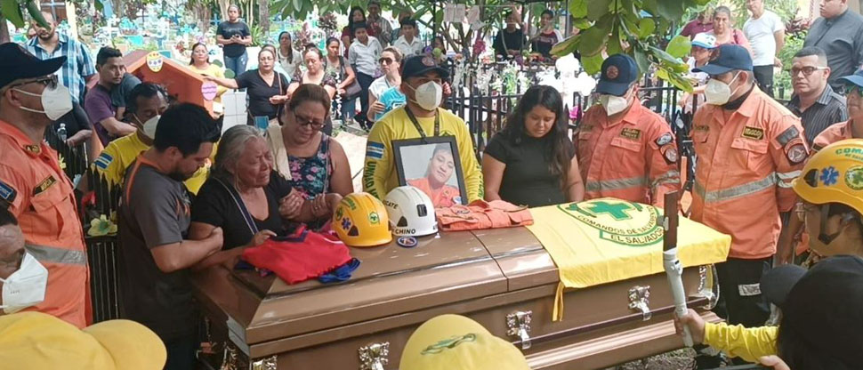 Dan el último adiós a socorrista Wilber Sánchez