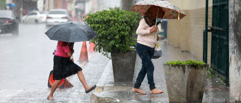 Lluvias y tormentas para la tarde y noche de este viernes