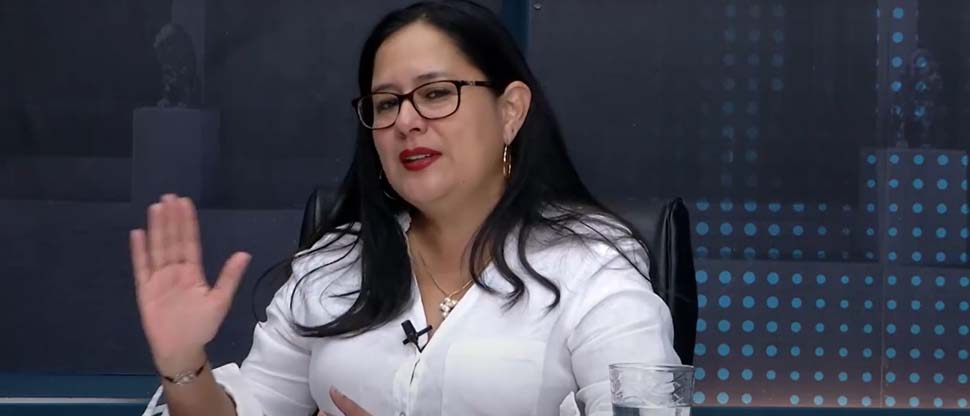 Ruth López de Cristosal afirma que no quiere ser magistrada del TSE porque le interesa más trabajar por la sociedad civil