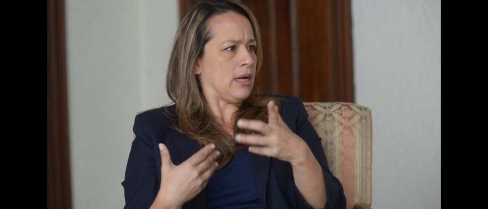 Opositora Sulen Ayala molesta con el Ministerio de Trabajo porque defiende a los empleados a los que han vulnerado sus derechos