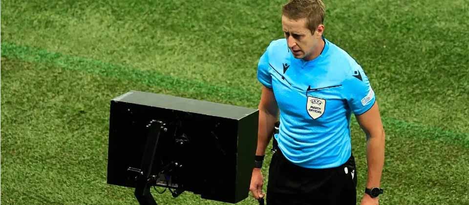 Todas las decisiones del VAR serán explicadas en tiempo real en la Eurocopa