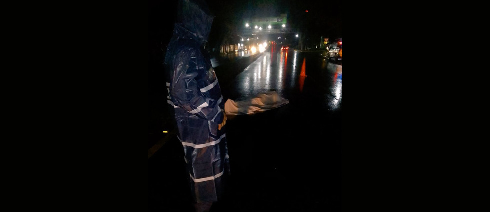 Peatón pierde la vida tras ser arrollado carretera a Sonsonate