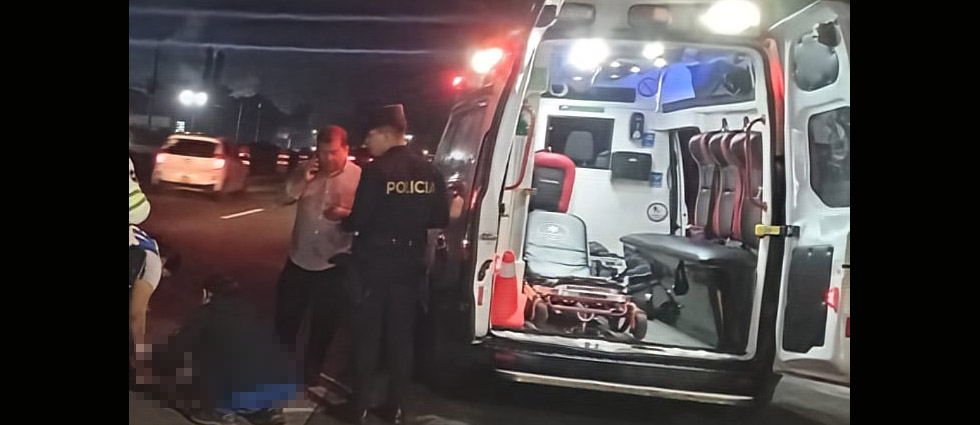 Motociclista arrolla a un hombre en La Libertad