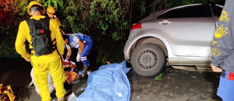 Motociclista conducía en sentido contrario y provoca accidente que deja dos fallecidos en Izalco