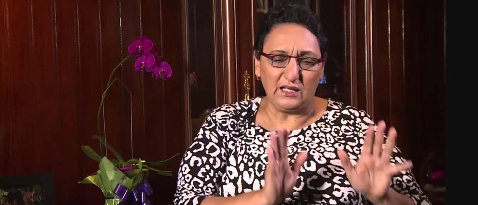 Lorena Peña defiende a Ernesto Muyshondt y dice que es un preso político