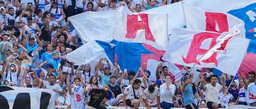 Alianza se juega «la vida» este martes contra la Liga Deportiva Alajuelense