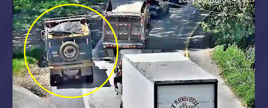Sancionan a conductor de volqueta por irrespetar la vía y poner en riesgo a otros conductores