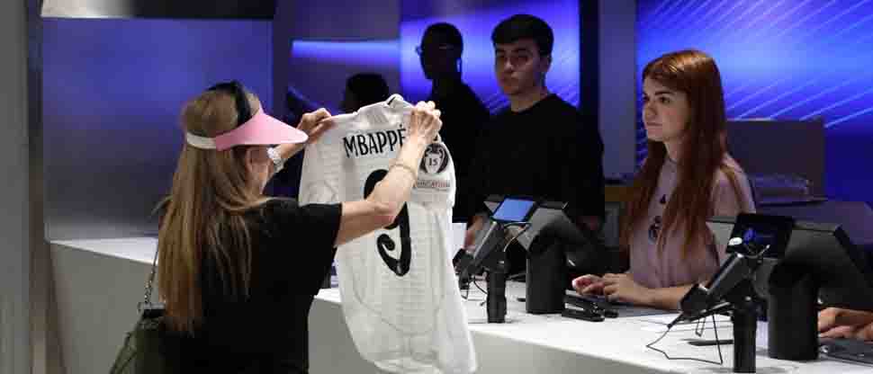 Más de 100,000 seguidores del Real Madrid estarían en la presentación de Mbappé