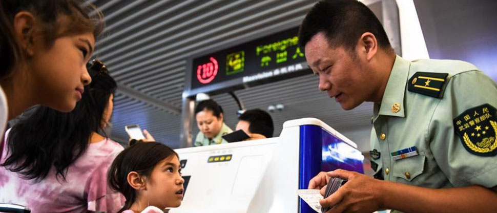 CHINA: refuerzan controles fronterizos ante amenaza de “Viruela del mono”