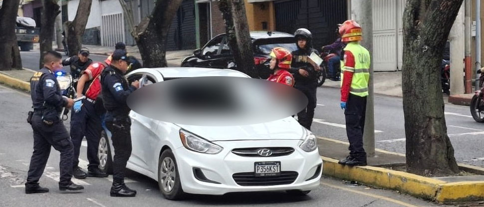 GUATEMALA: 2 personas fallecen dentro de carro tras nuevo ataque en la capital guatemalteca