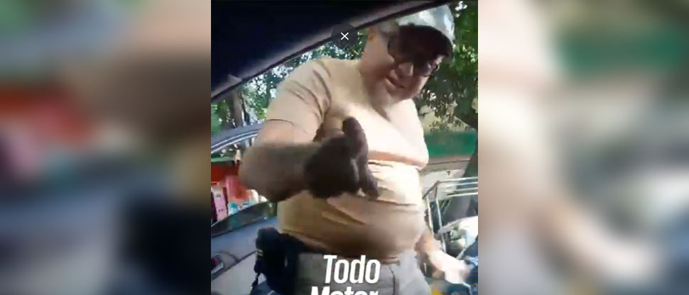 Automovilista denuncia a dueño de mueblería que se cree “dueño de la calle”