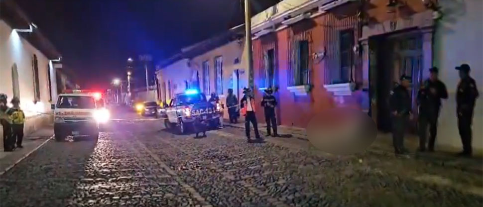 Le quitan la vida a joven a una cuadra de la turística plaza central de Antigua Guatemala