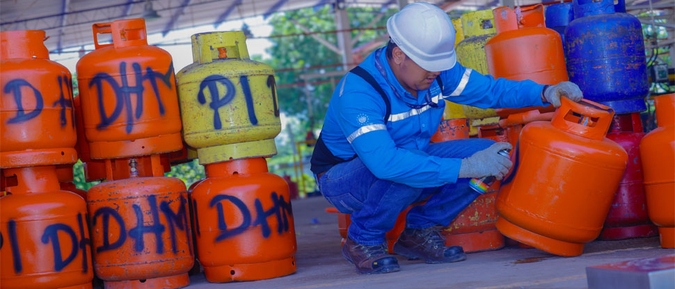 Sancionan a comercializadora de gas por vender cilindros con peso inexacto