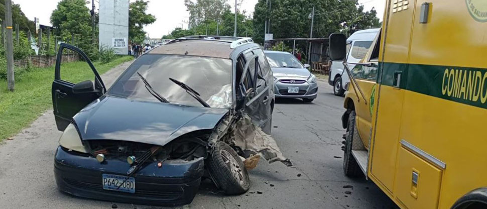 Fuerte accidente de tránsito deja una persona lesionada en la Troncal del Norte