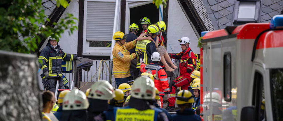 ALEMANIA: dos fallecidos y siete personas atrapadas tras derrumbe de un hotel