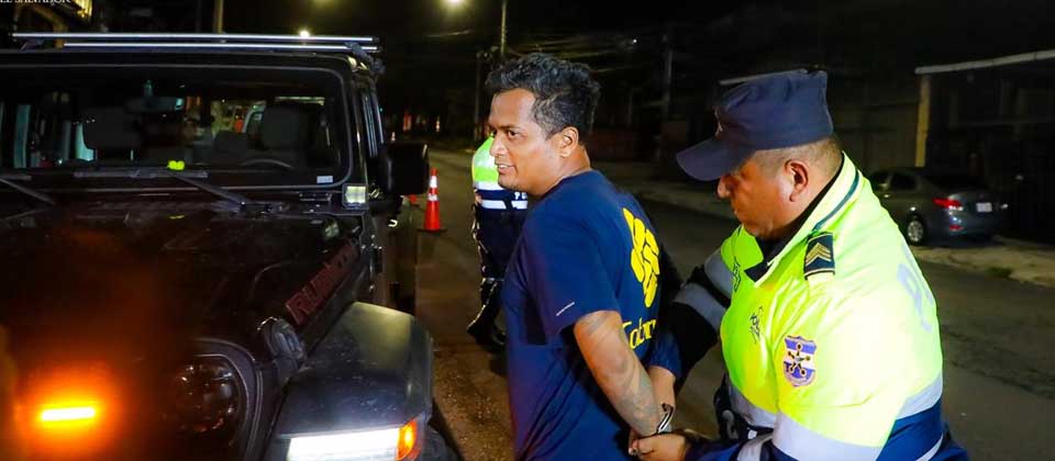 Así reaccionó conductor borracho detenido en control antidoping: «No estoy de acuerdo»