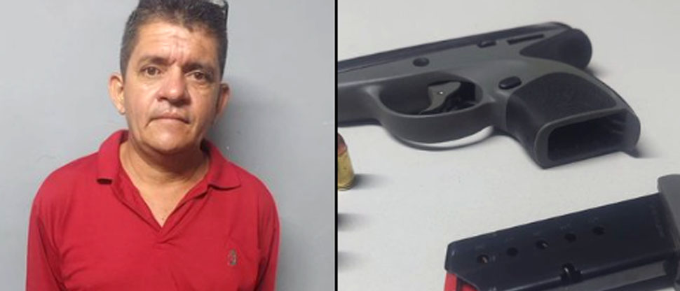 Capturan a ebrio por disparar con arma de fuego al aire desde el patio de su casa