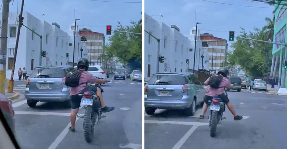 Hondureño se viraliza por ser bajito y no alcanzar su moto