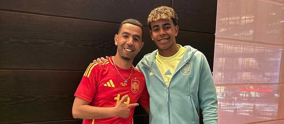 Padre de Lamine Yamal recibe el alta médica y deja el hospital