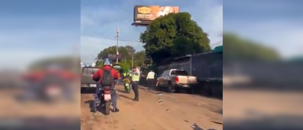 Habilitan paso vehicular en bulevar Los Próceres tras accidente de esta madrugada