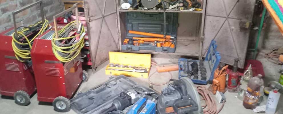 Salvadoreño pone en venta su juego de herramientas por $9,000