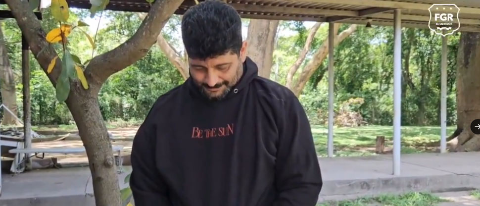 FGR entrega a salvadoreño a las autoridades estadounidenses por abusar de una menor de edad