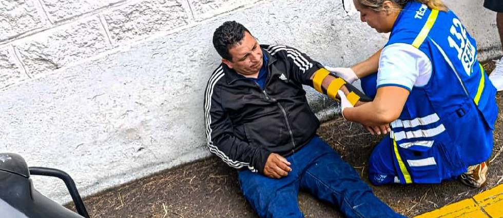Reportan un lesionado tras accidente en la alameda Manuel Enrique Araujo