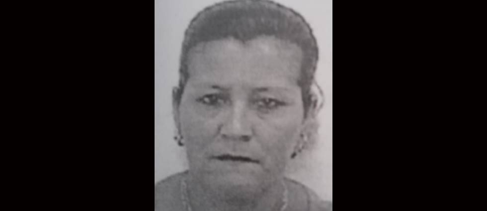 Condenan a mujer por amenazar y exigirle a una víctima $4,000