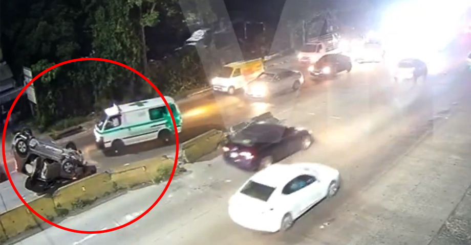 Cámaras del VMT captan fuerte accidente en carretera Panamericana, La Libertad