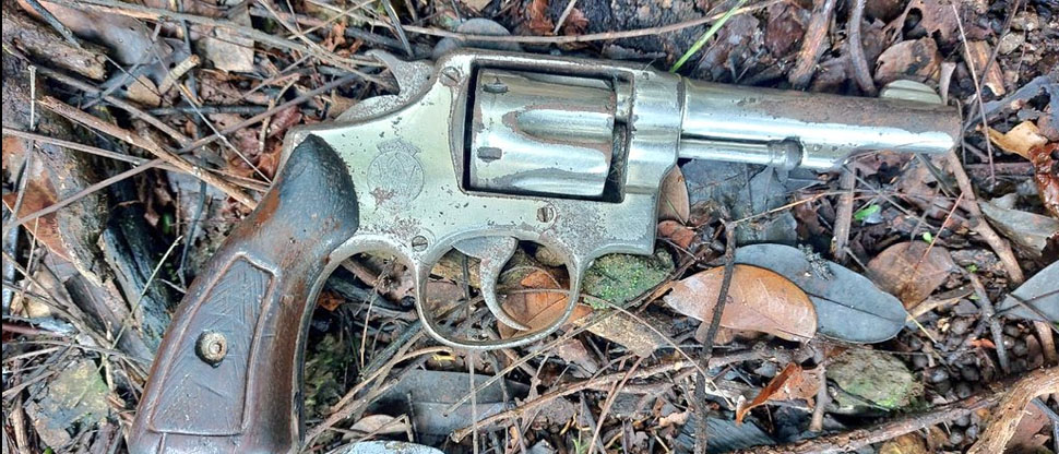 Militares responden a denuncia ciudadana sobre arma abandonada en Cabañas