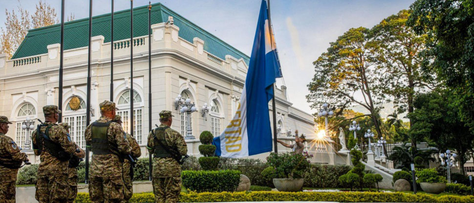 Presidente Bukele decreta tres días de duelo nacional por las víctimas de la tragedia aérea
